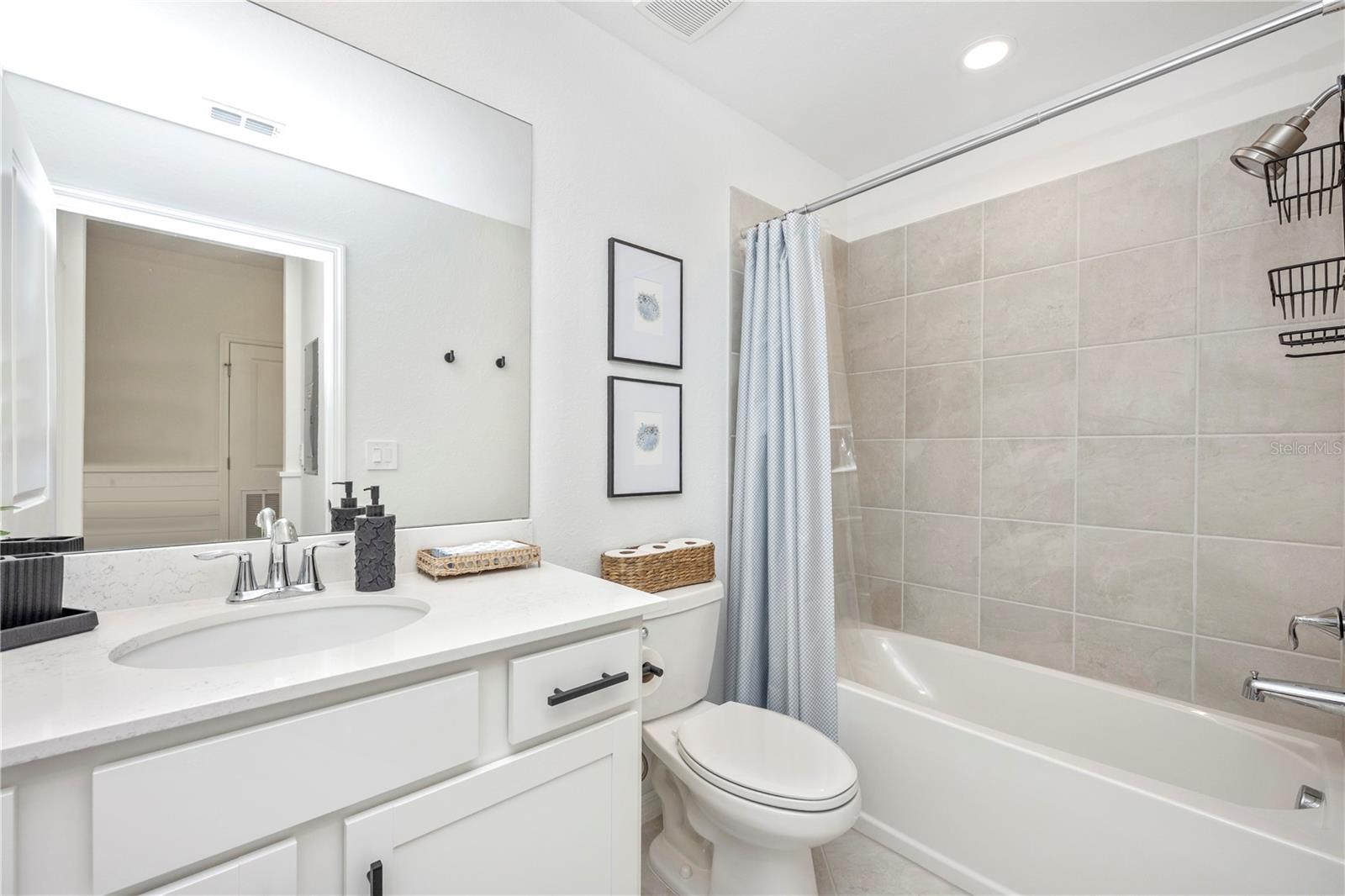 Image 38 of 86 For 17625 Opal Sand Drive 106