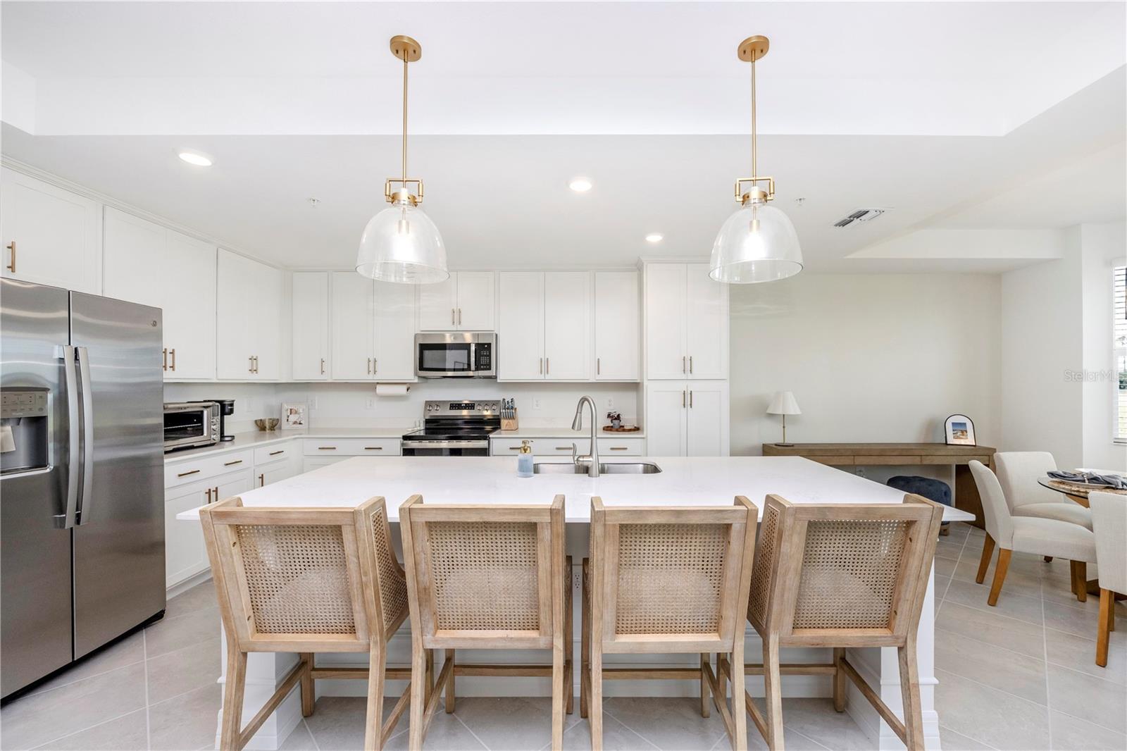 Image 6 of 86 For 17625 Opal Sand Drive 106