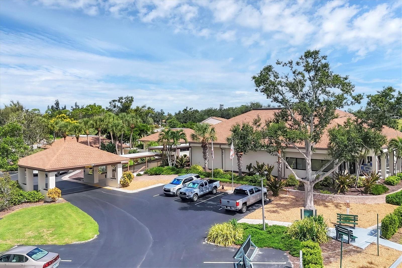 Image 31 of 40 For 680 White Pine Tree Road 61