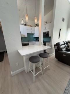 Image 4 of 17 For 680 White Pine Tree Road 61