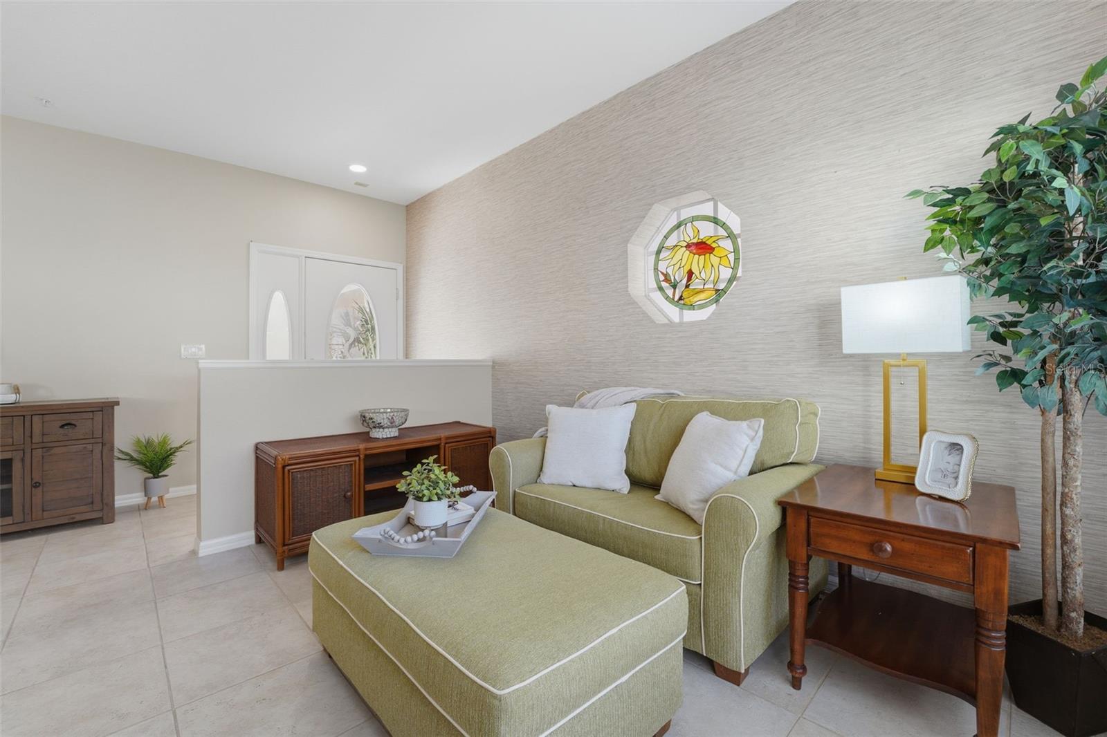 Image 7 of 33 For 291 Hidden Bay Drive 101