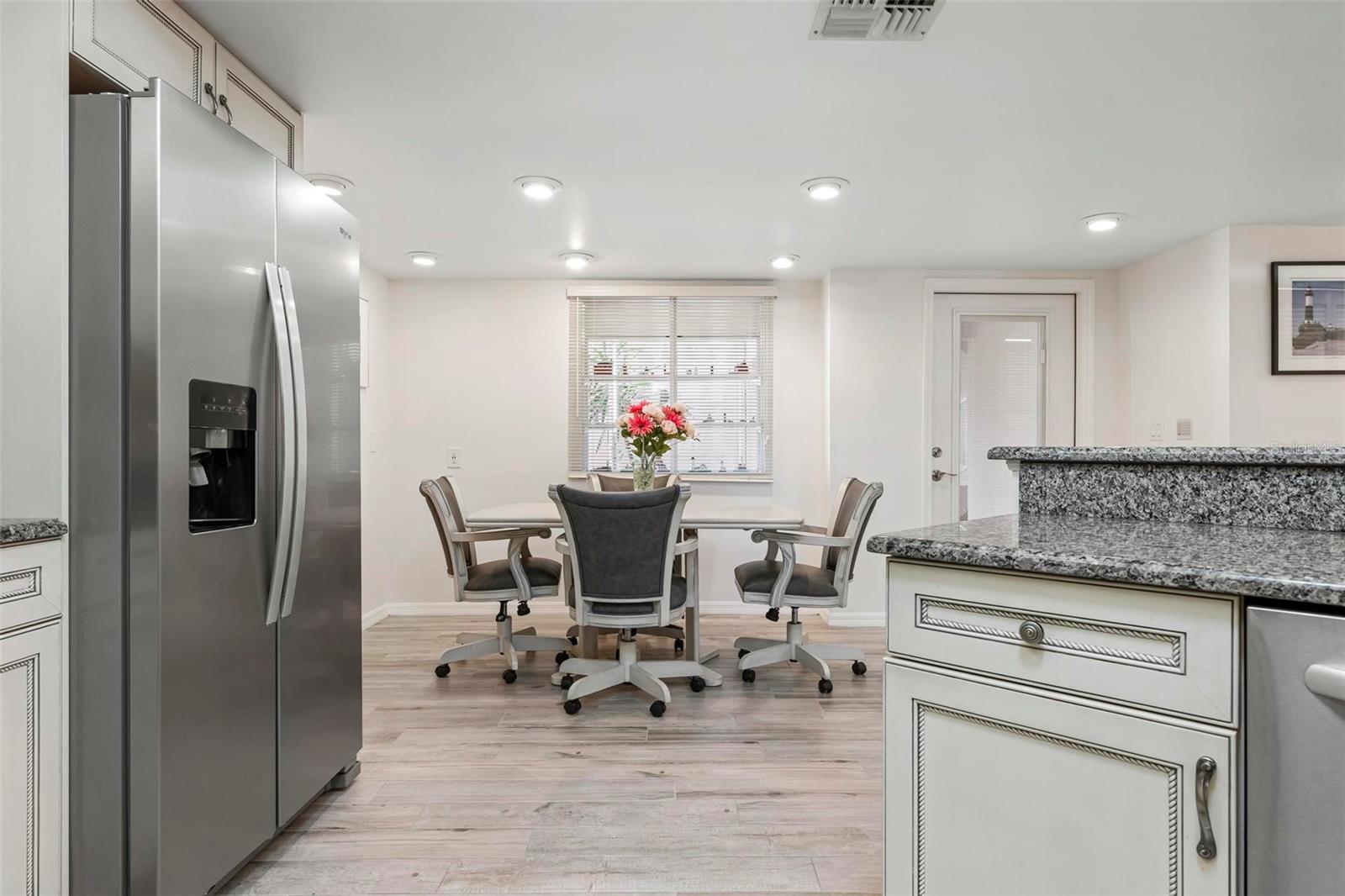 Image 13 of 73 For 4206 20th Place 101