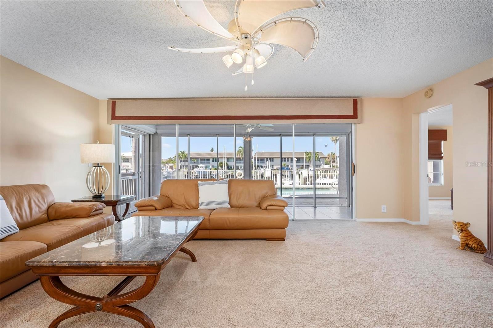 Image 24 of 73 For 4206 20th Place 101