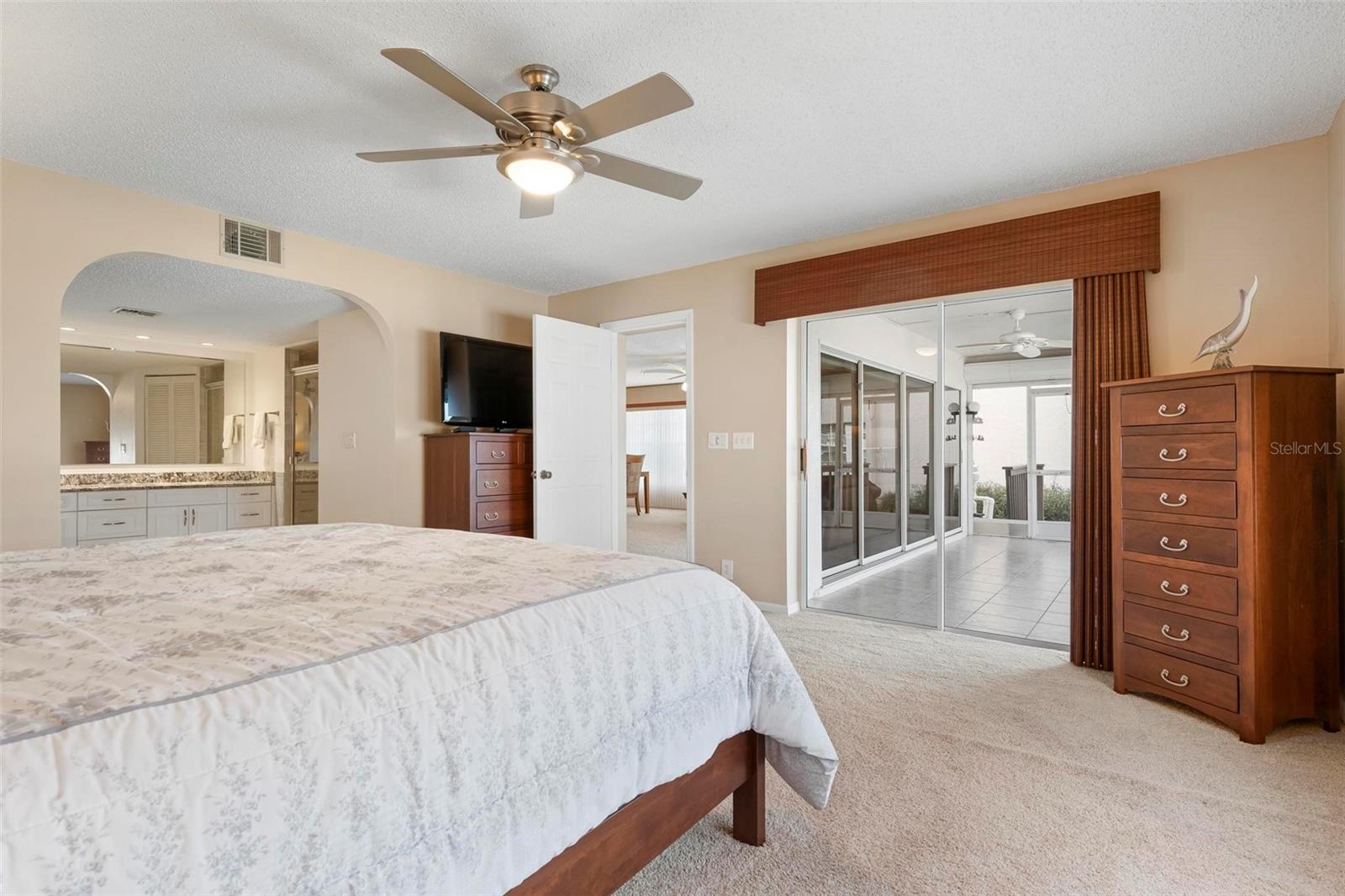 Image 32 of 73 For 4206 20th Place 101