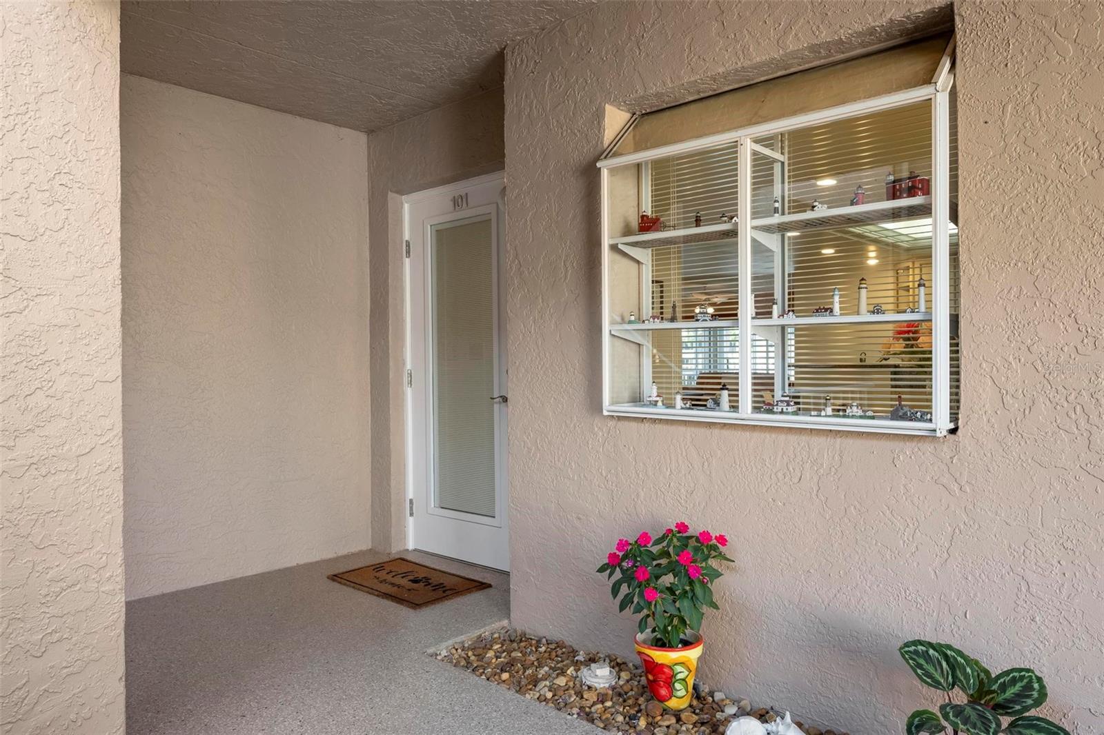 Image 4 of 73 For 4206 20th Place 101