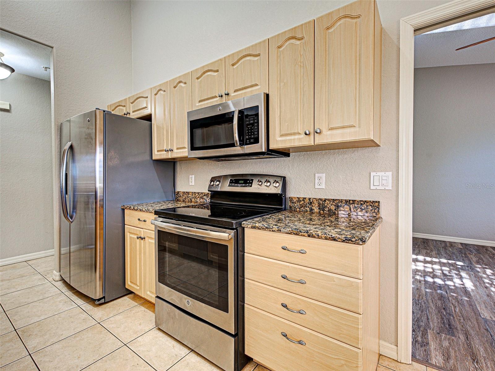 Image 13 of 60 For 4438 Corso Venetia Boulevard D13