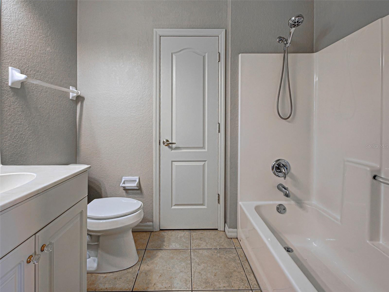 Image 29 of 60 For 4438 Corso Venetia Boulevard D13