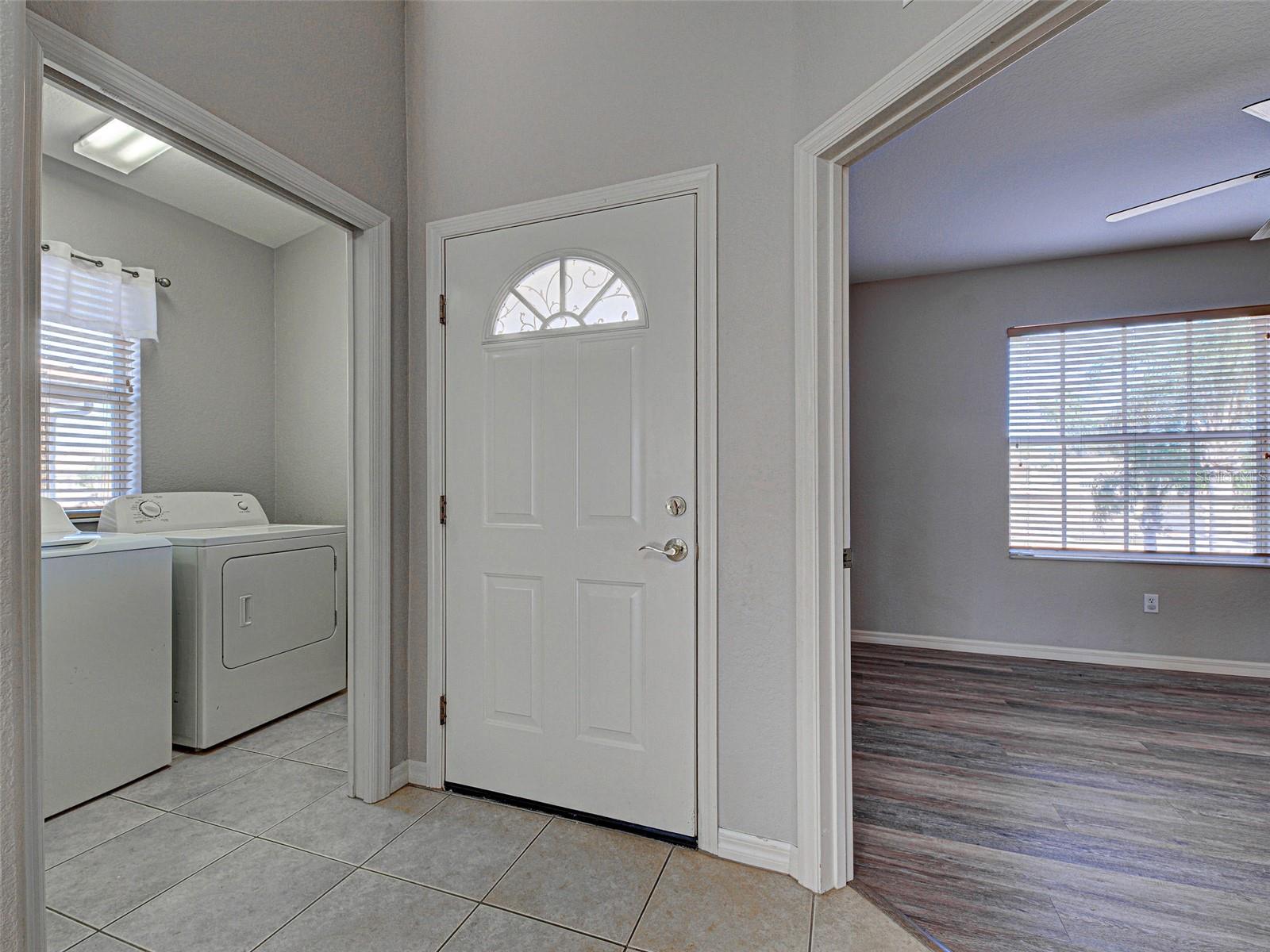 Image 30 of 60 For 4438 Corso Venetia Boulevard D13