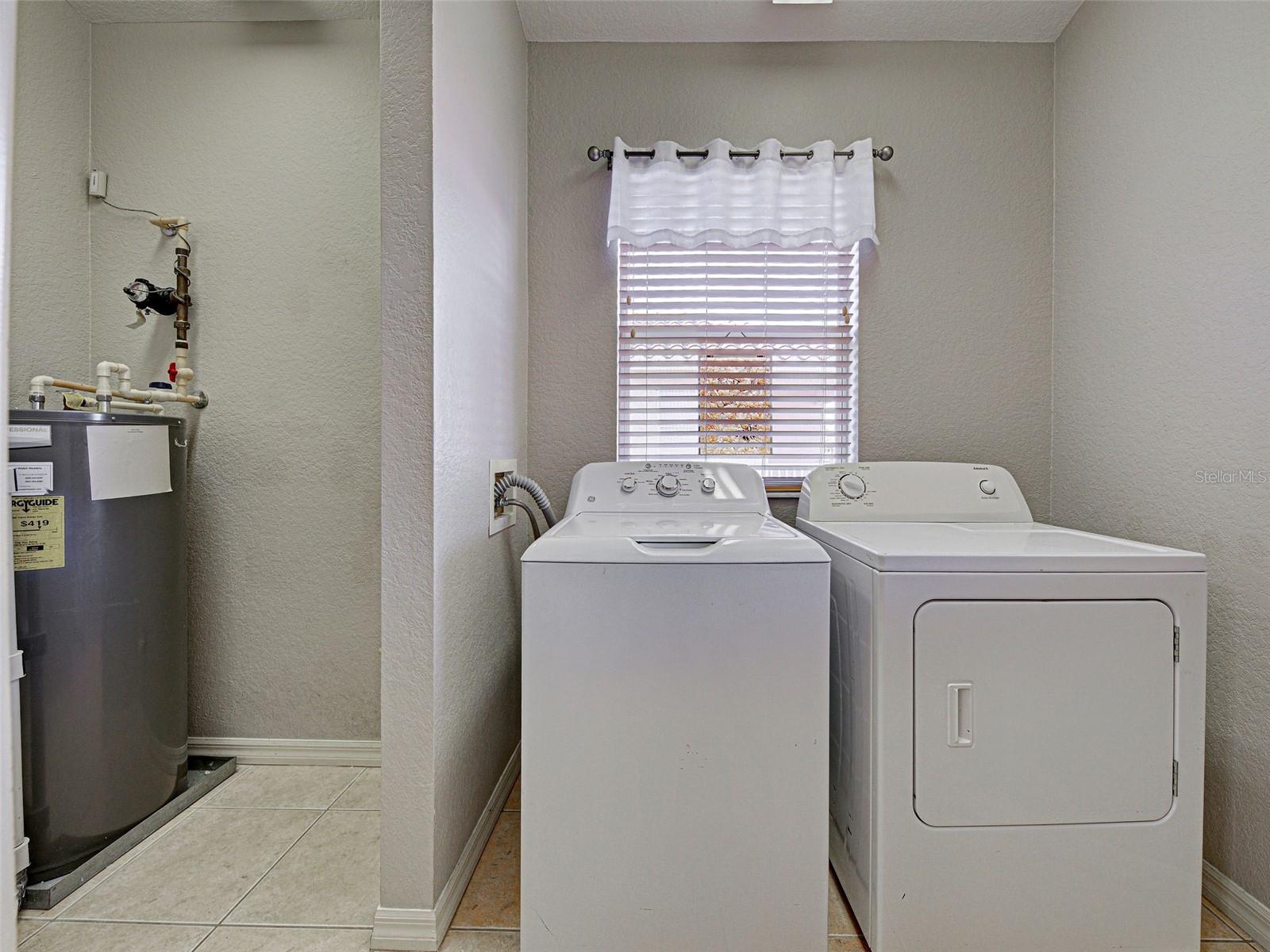 Image 31 of 60 For 4438 Corso Venetia Boulevard D13