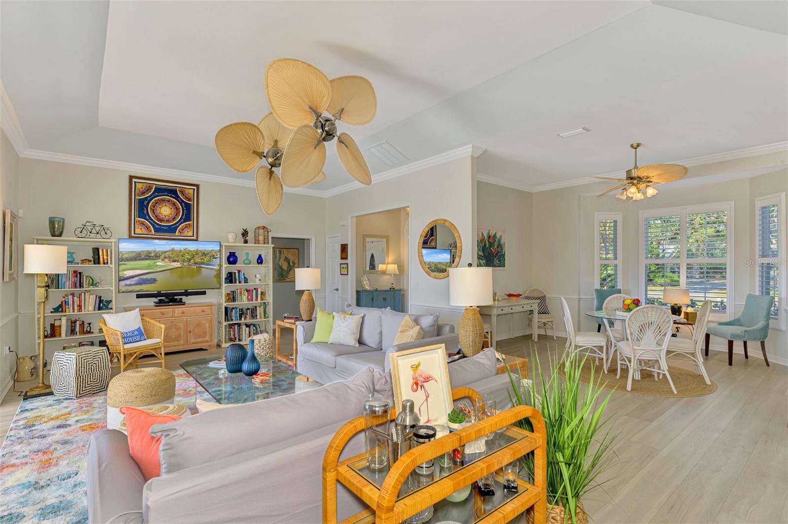 Image 15 of 99 For 15 Fairway Drive