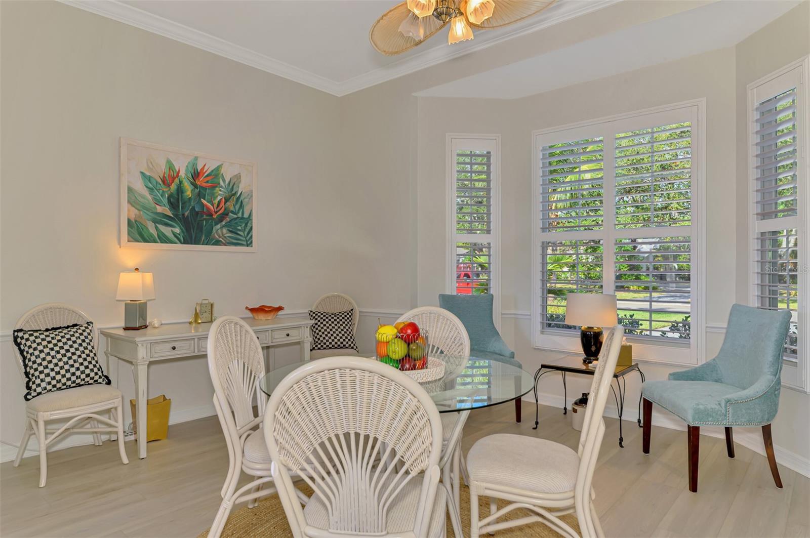 Image 18 of 99 For 15 Fairway Drive