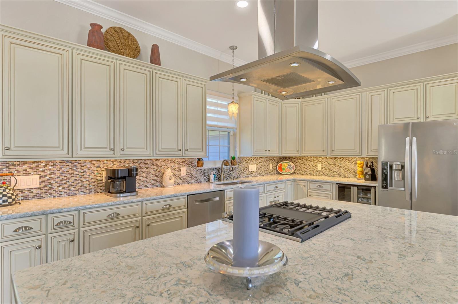 Image 23 of 99 For 15 Fairway Drive