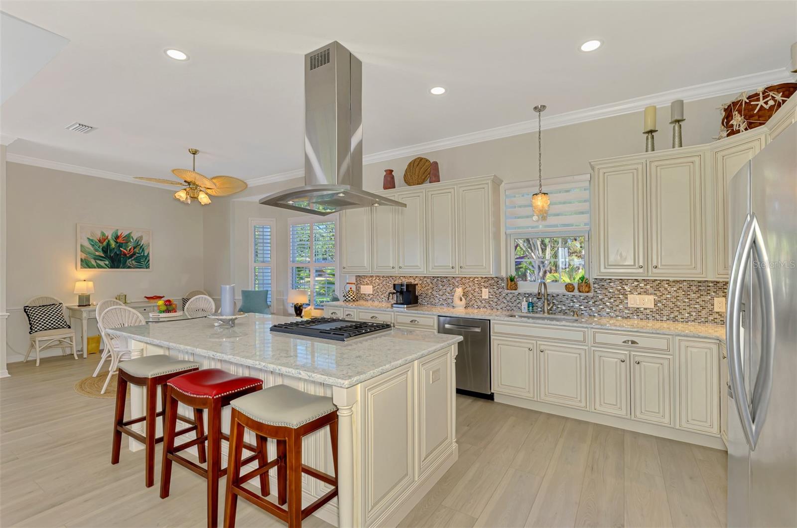 Image 24 of 99 For 15 Fairway Drive