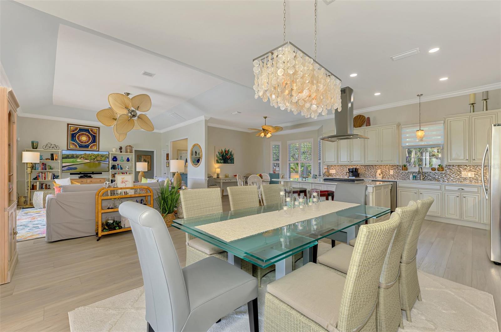 Image 30 of 99 For 15 Fairway Drive