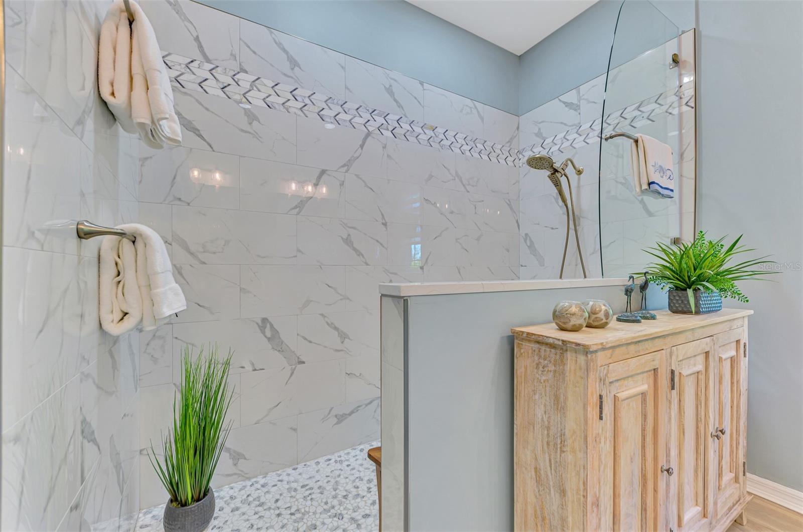 Image 39 of 99 For 15 Fairway Drive