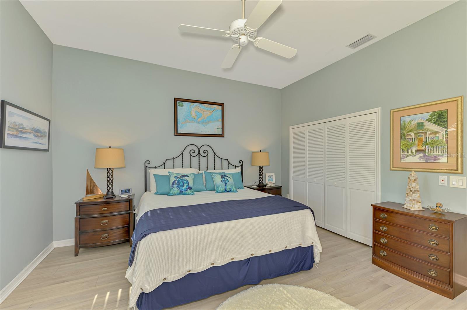 Image 42 of 99 For 15 Fairway Drive