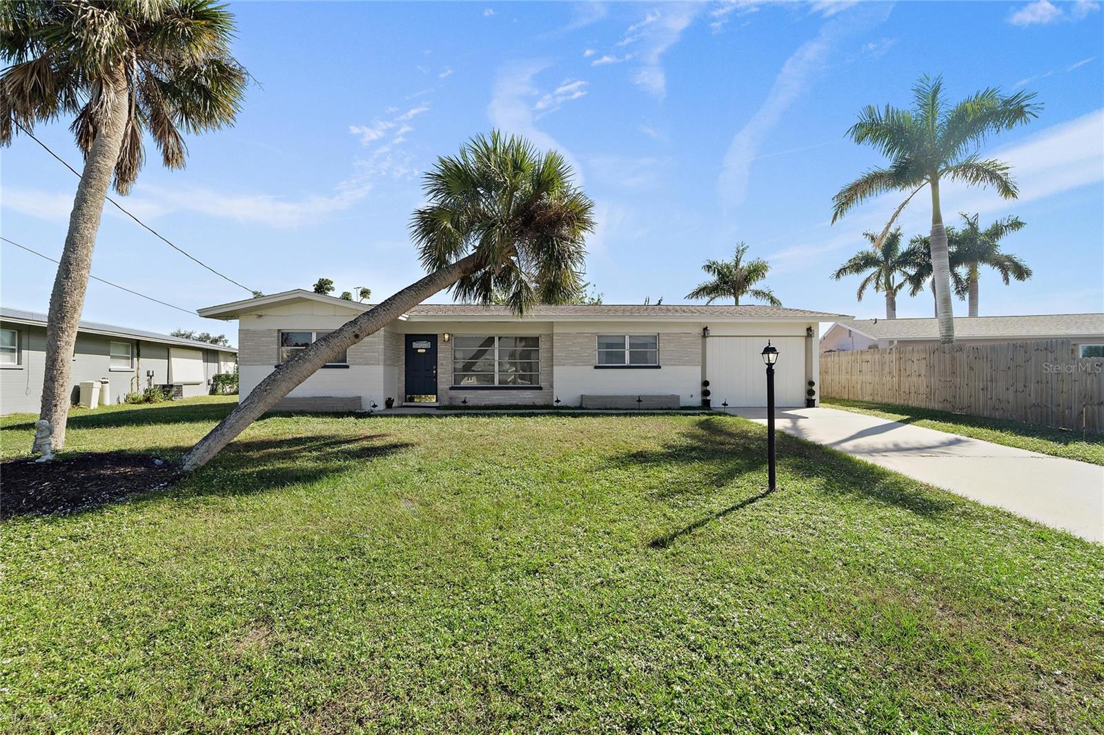 Details for 444 Driftwood Road, VENICE, FL 34293