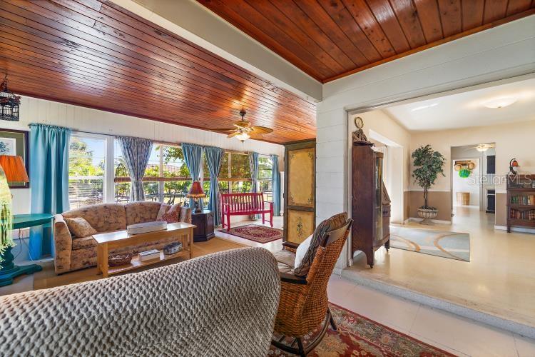 Image 16 of 28 For 444 Driftwood Road