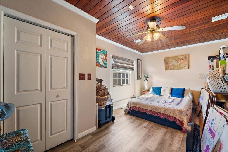 Image 22 of 28 For 444 Driftwood Road