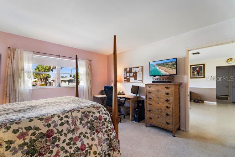 Image 24 of 28 For 444 Driftwood Road