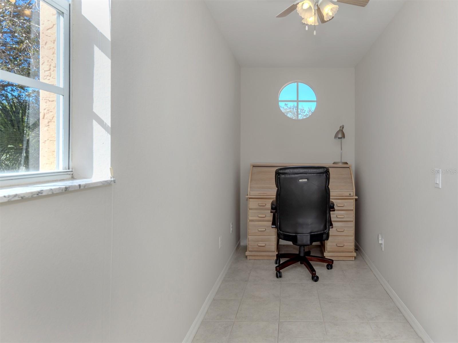 Image 12 of 27 For 120 L Pavia Boulevard 24