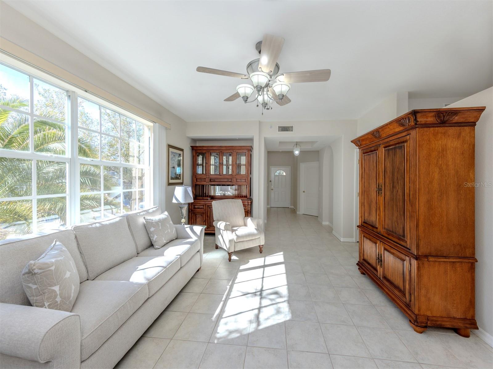 Image 8 of 27 For 120 L Pavia Boulevard 24