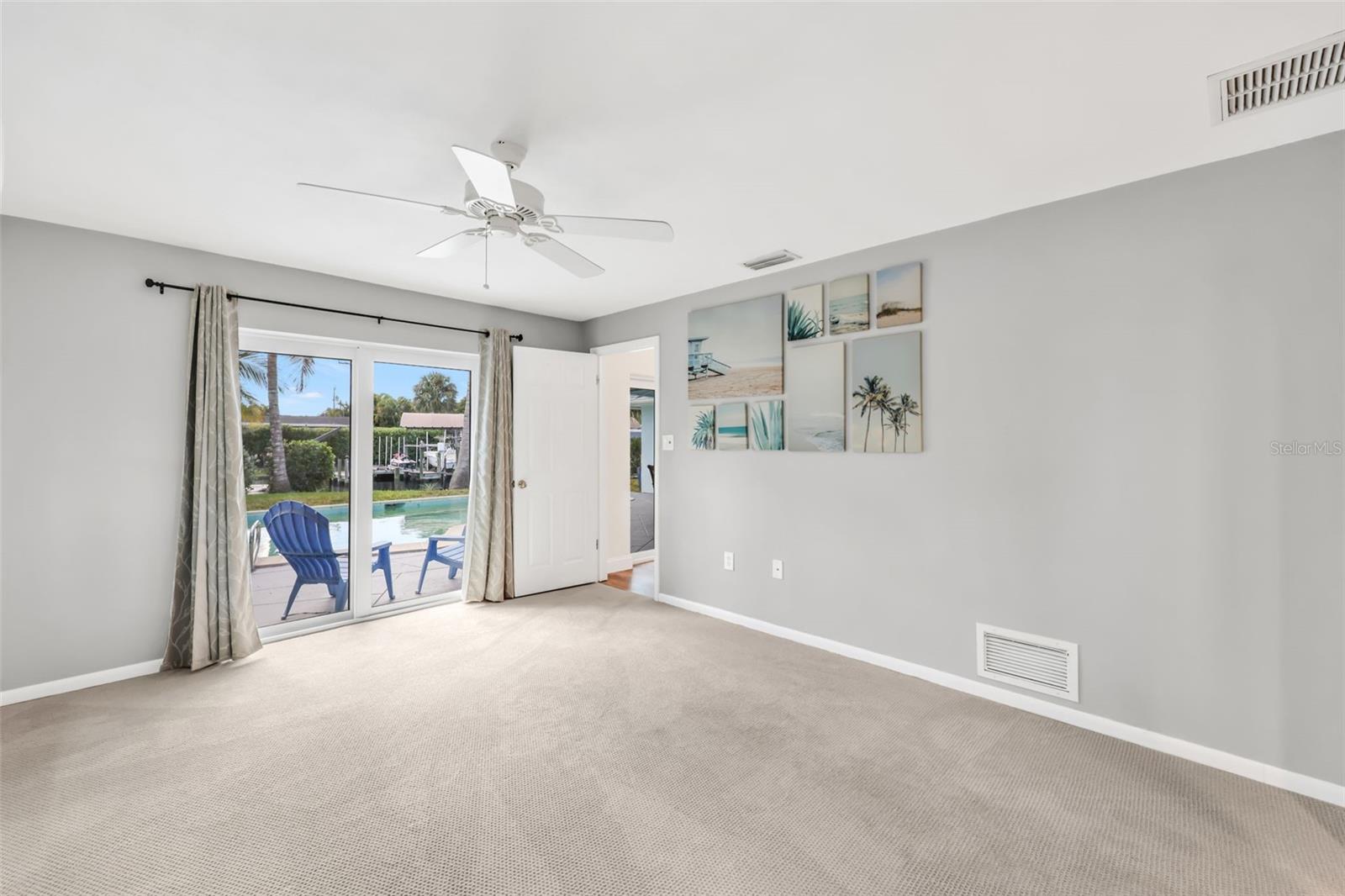 Image 13 of 30 For 392 Norwood Court