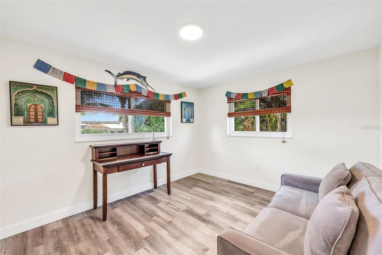 Image 22 of 30 For 392 Norwood Court