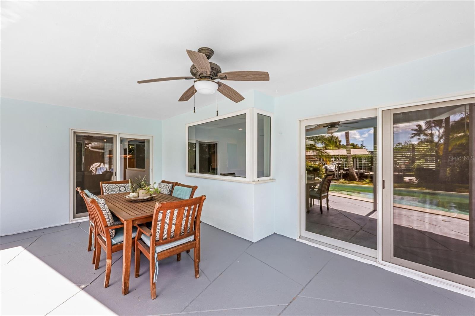 Image 26 of 30 For 392 Norwood Court