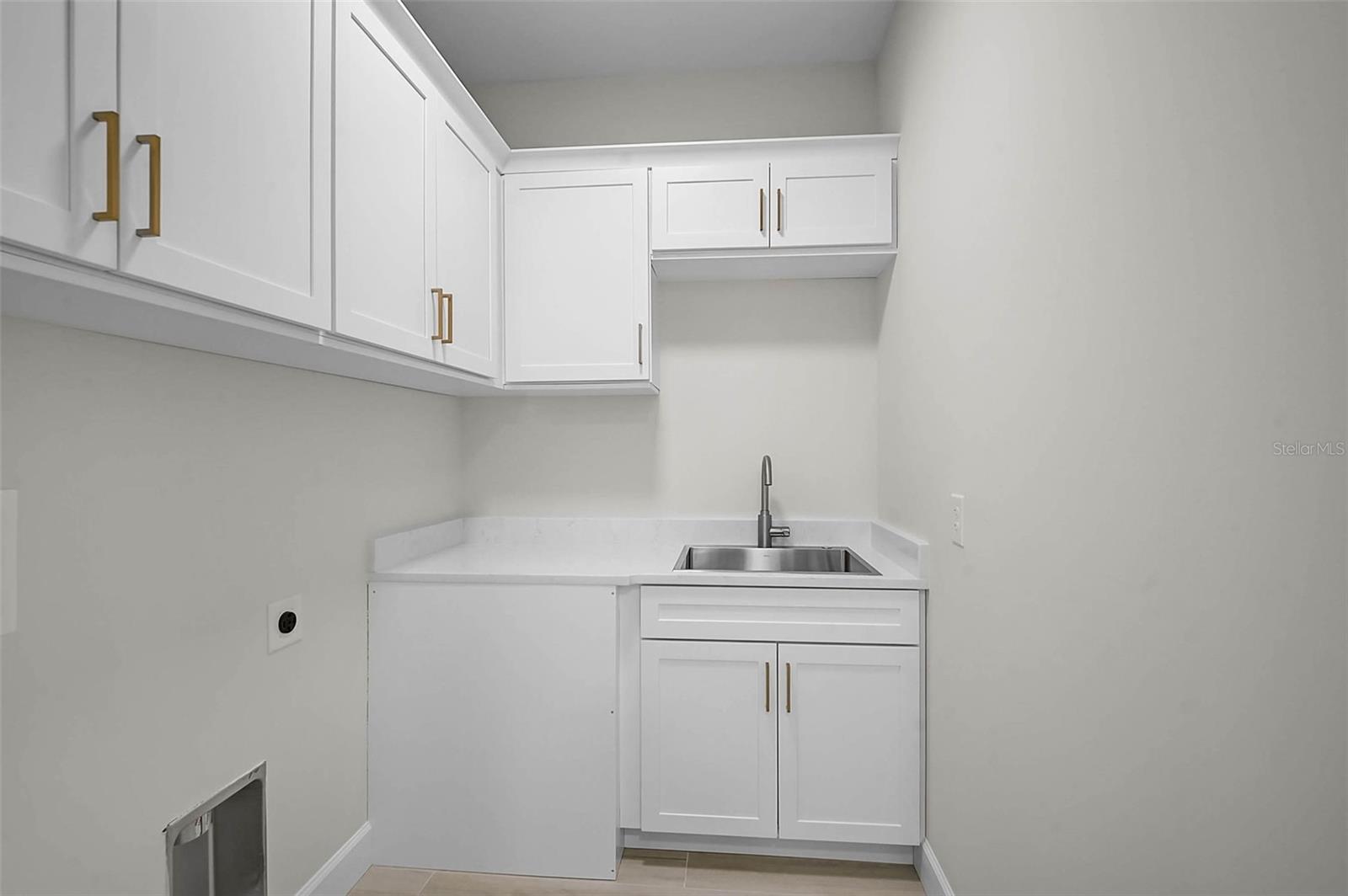 Image 24 of 62 For 2690 Pebble Creek Place