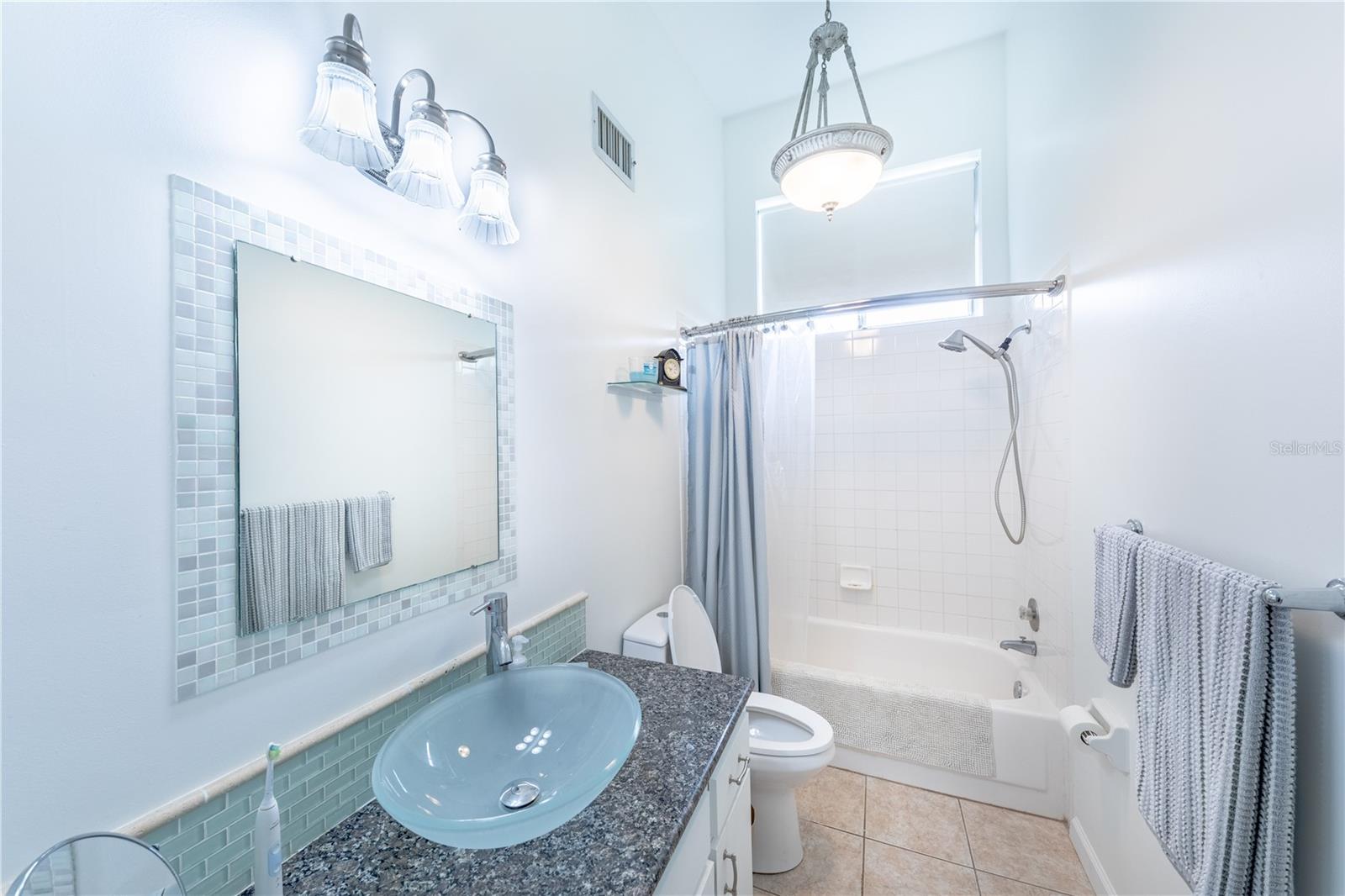 Image 17 of 34 For 633 White Pine Tree Road 27