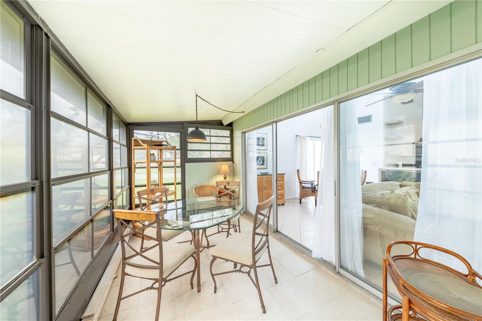 Image 22 of 34 For 633 White Pine Tree Road 27