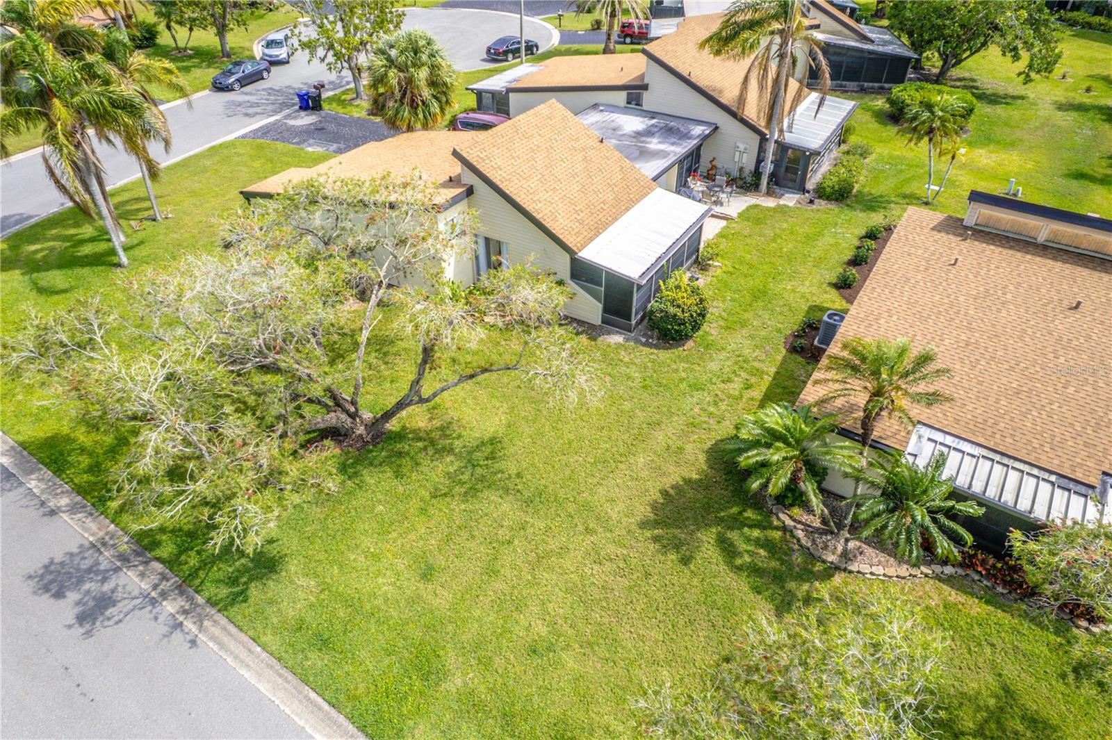 Image 24 of 34 For 633 White Pine Tree Road 27