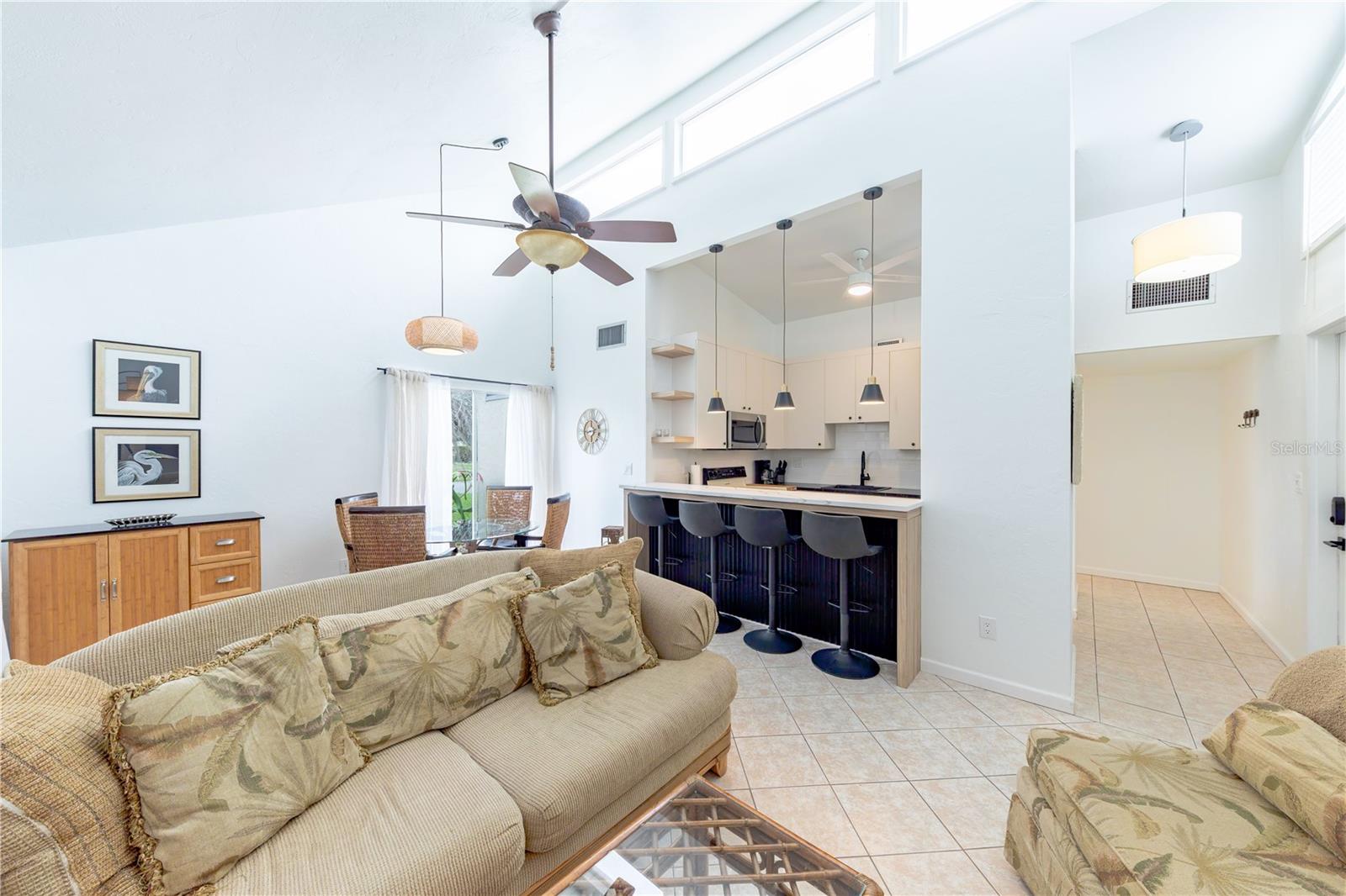 Image 8 of 34 For 633 White Pine Tree Road 27