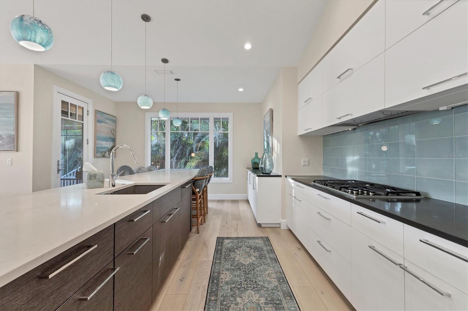 Image 17 of 70 For 709 Eagle Point Drive