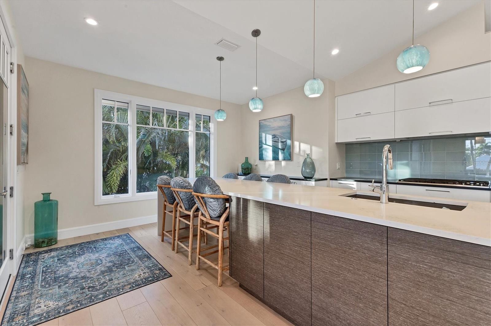 Image 20 of 70 For 709 Eagle Point Drive