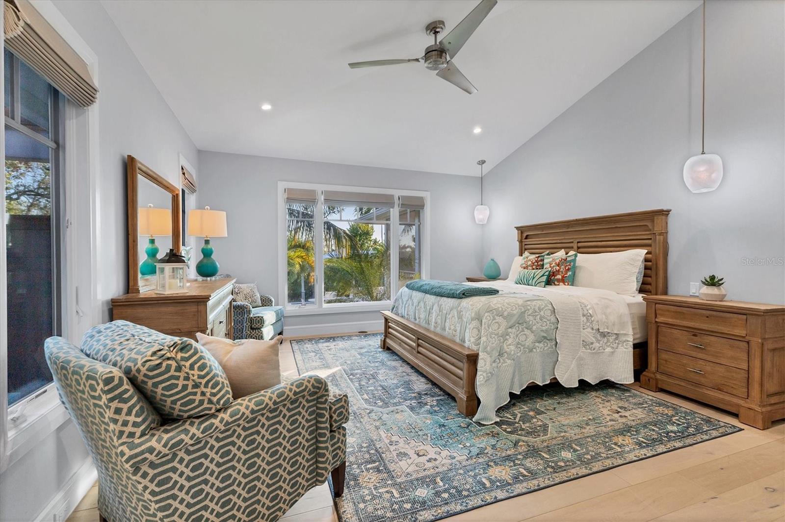 Image 21 of 70 For 709 Eagle Point Drive