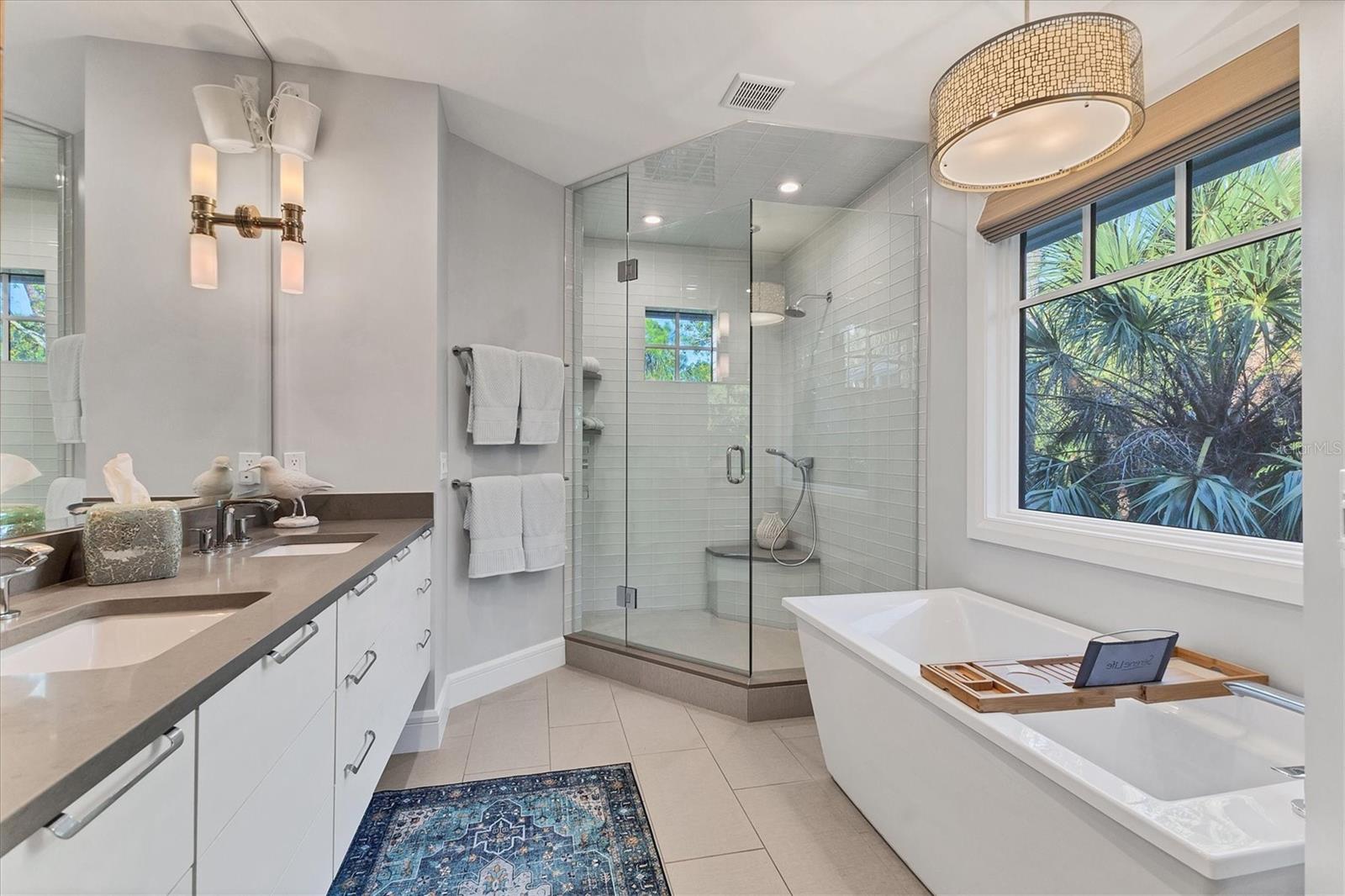 Image 24 of 70 For 709 Eagle Point Drive