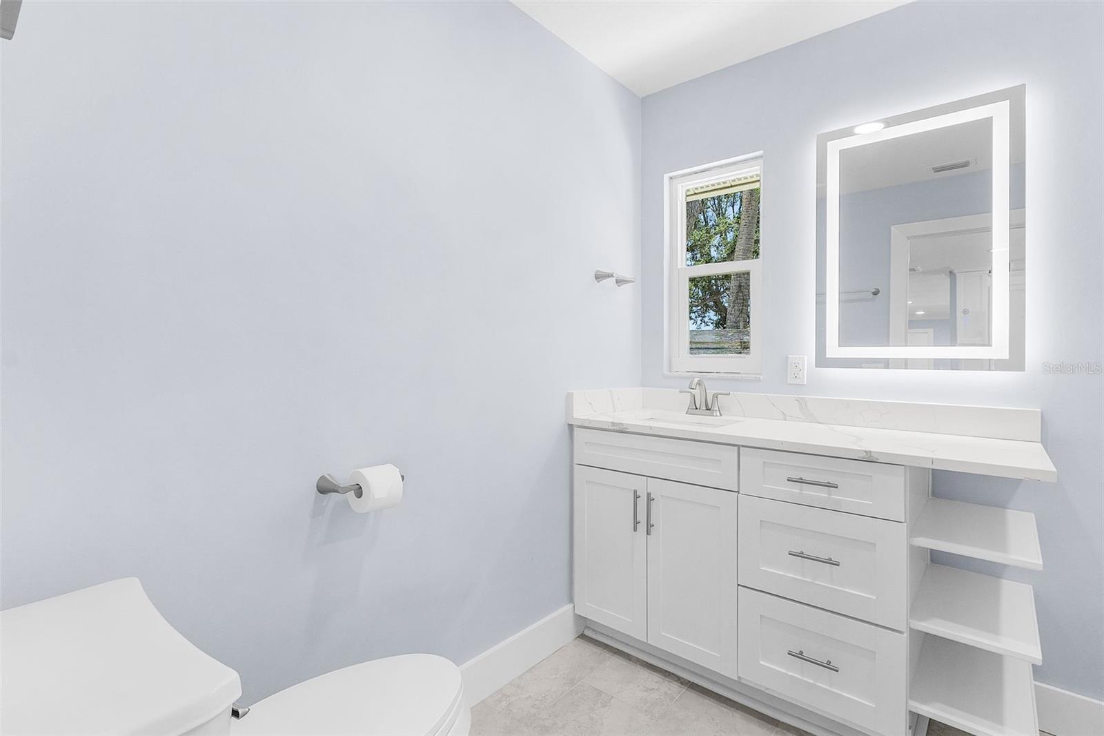 Image 23 of 40 For 716 Sarabay Road