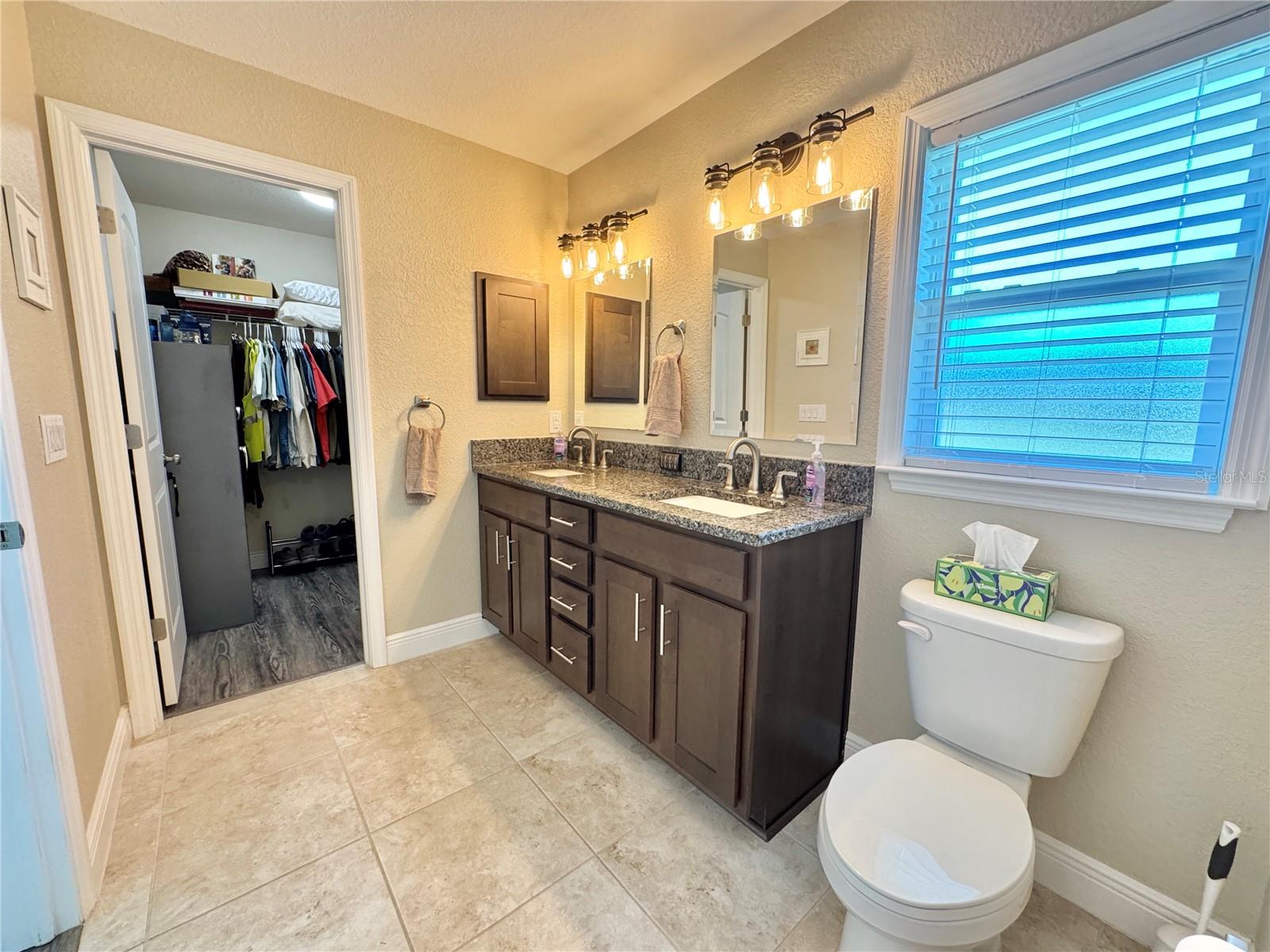 Image 45 of 69 For 6470 Raymur Street