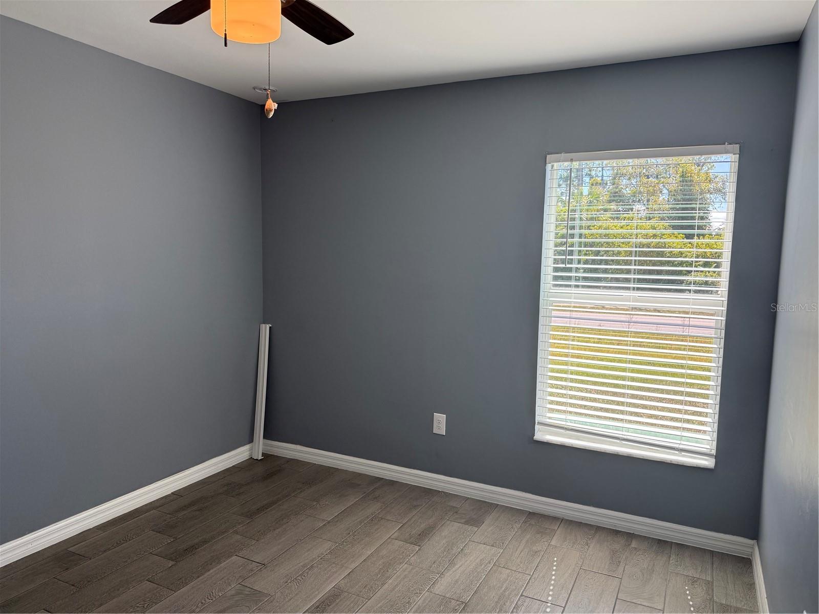 Image 8 of 12 For 1263 Somerset Street