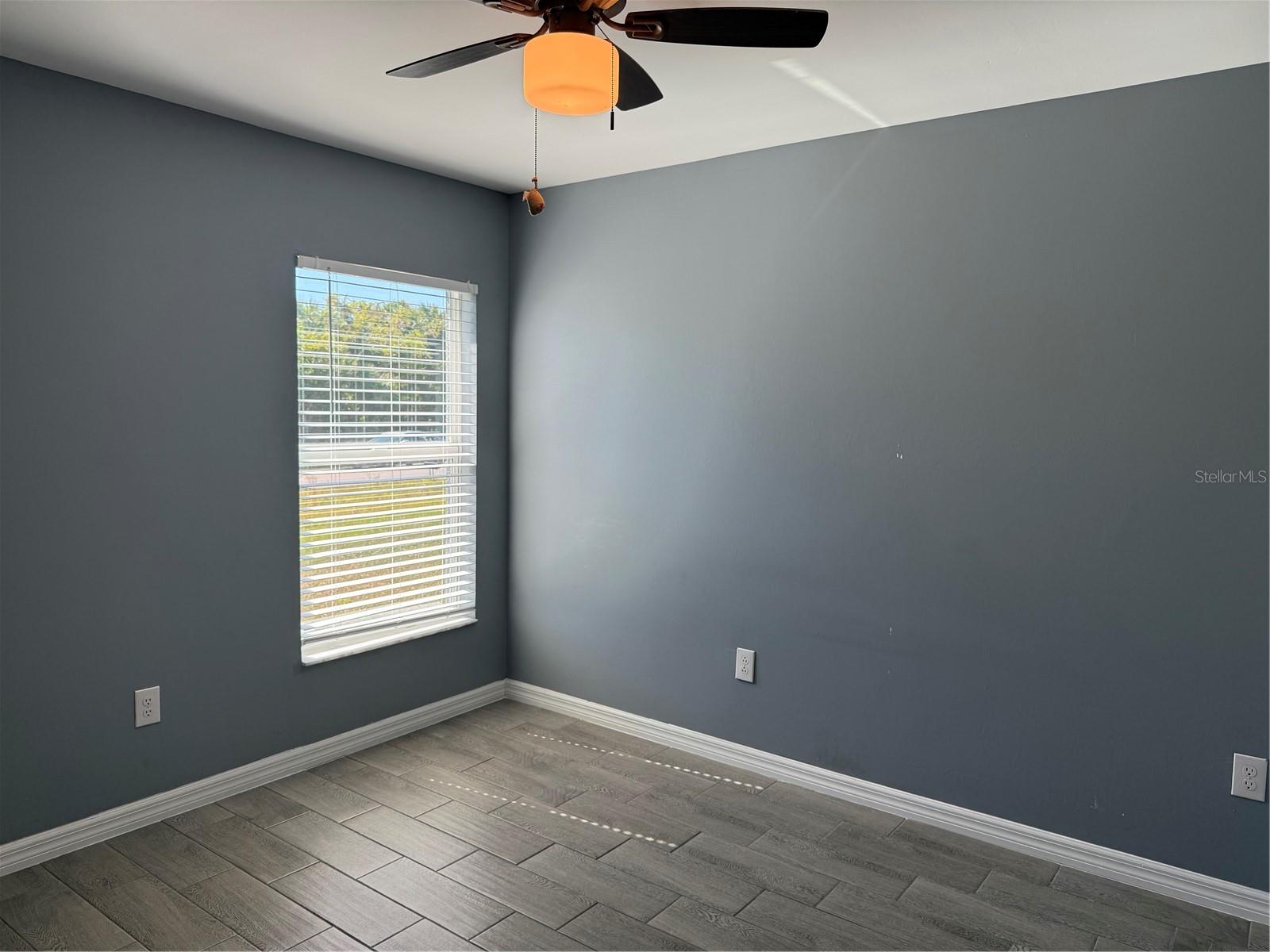 Image 9 of 12 For 1263 Somerset Street