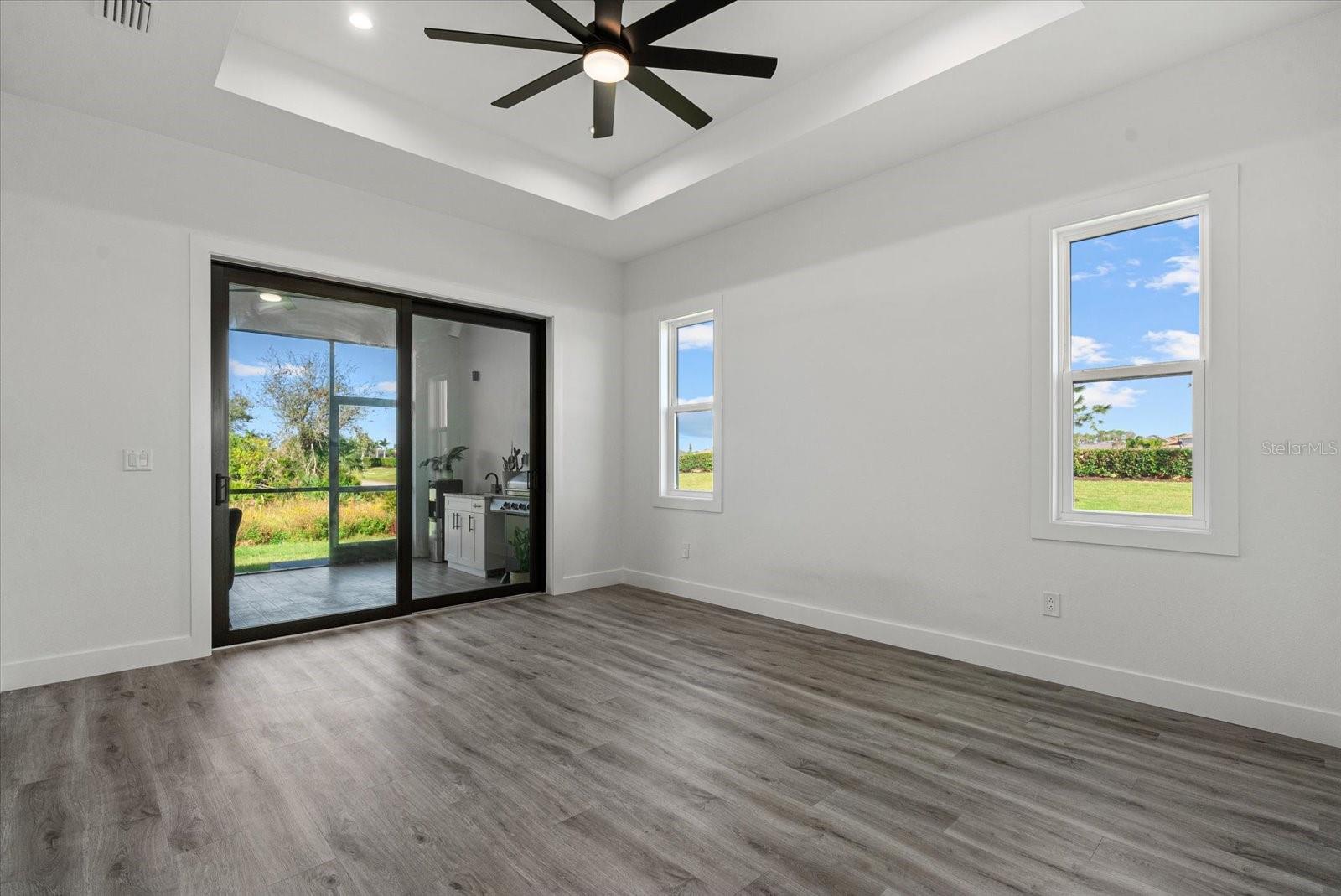 Image 18 of 43 For 8045 Bosco Road