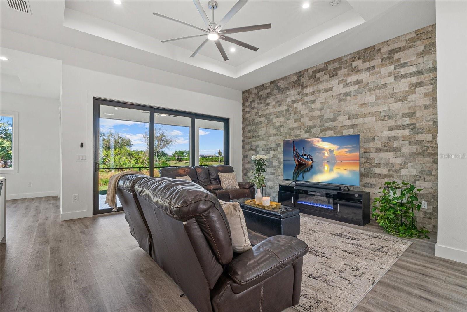 Image 8 of 43 For 8045 Bosco Road