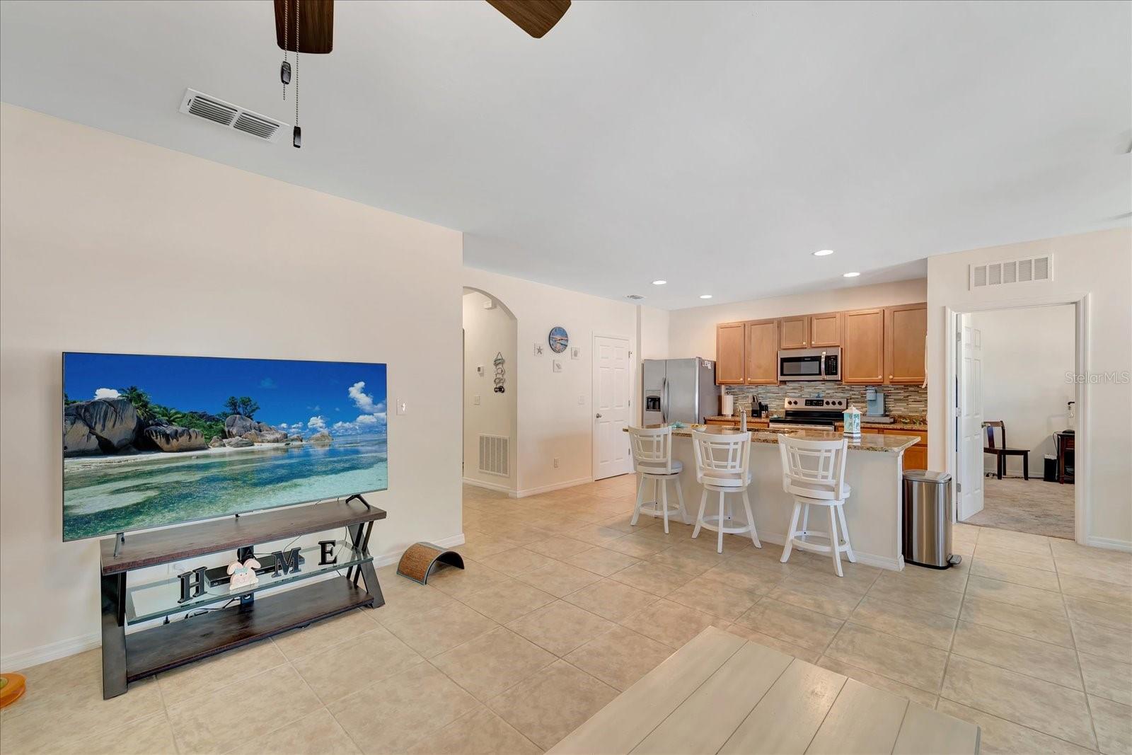 Image 19 of 48 For 8997 Excelsior Loop