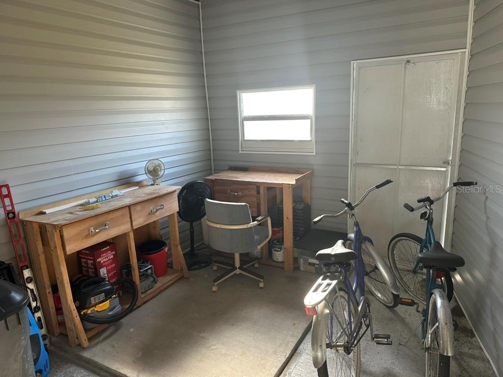 Image 16 of 16 For 526 Parkwood Avenue