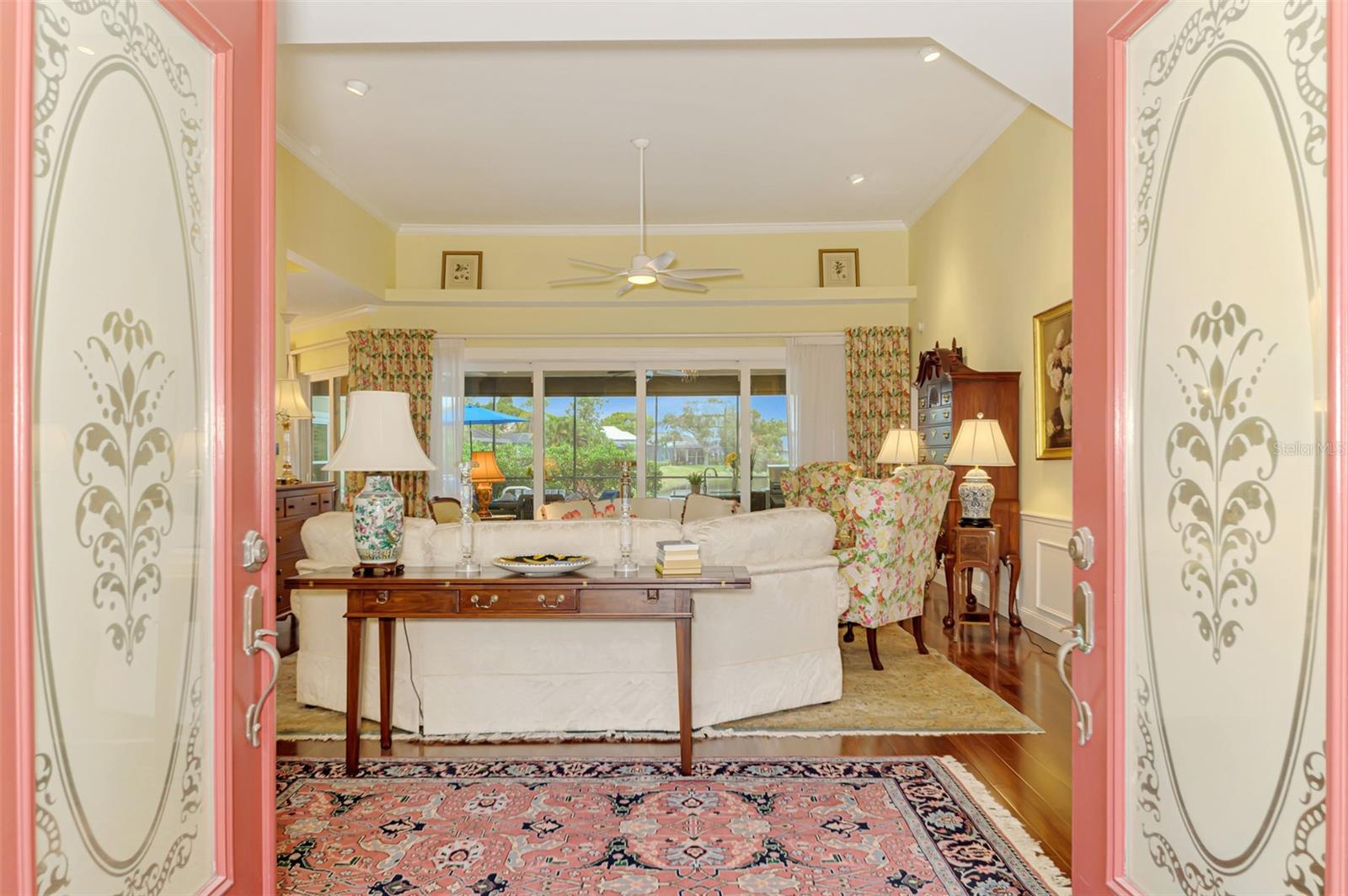 Image 14 of 98 For 26 Golf View Drive