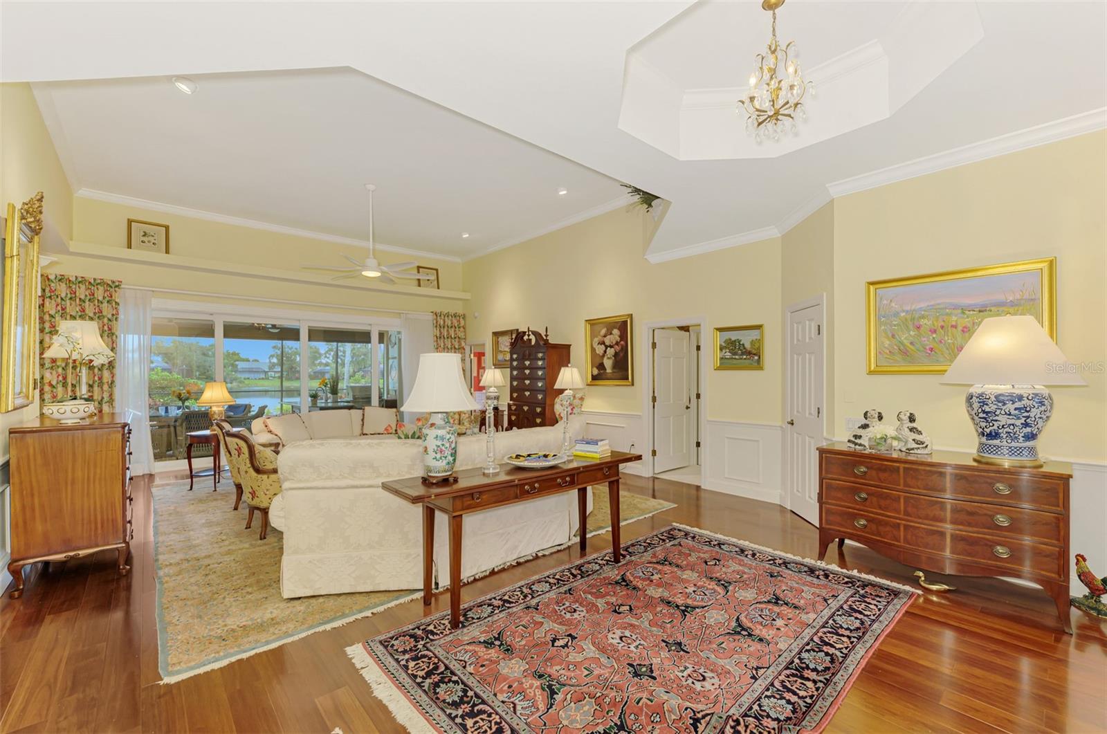 Image 18 of 98 For 26 Golf View Drive