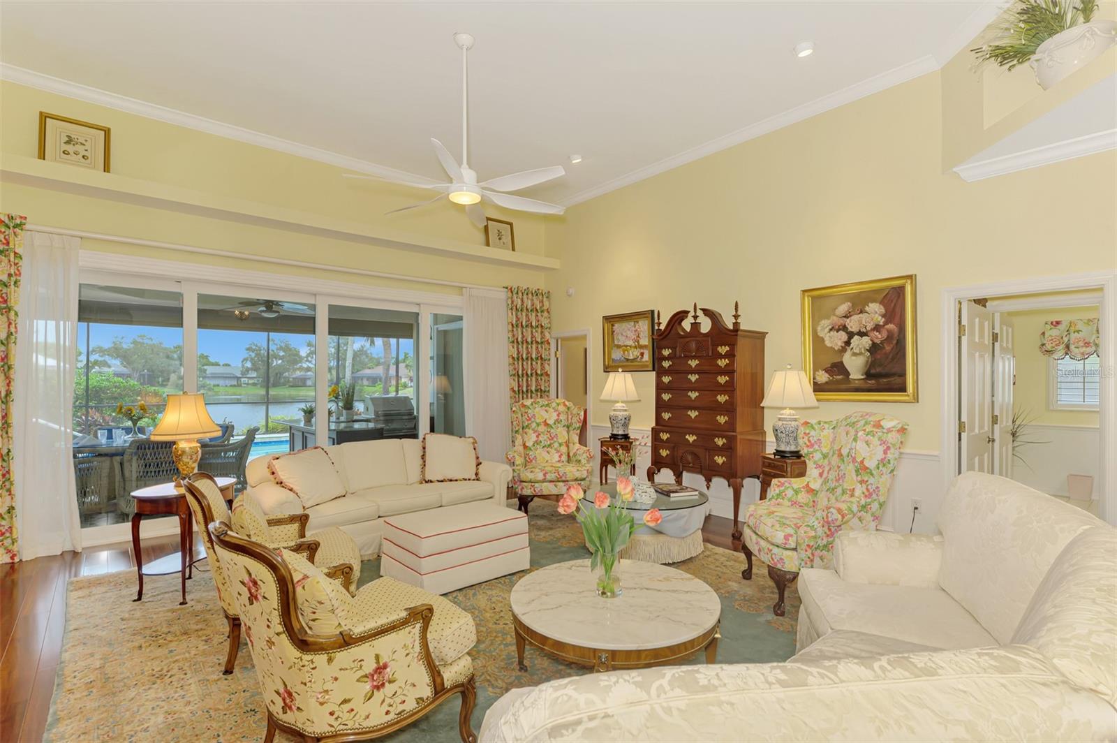 Image 21 of 98 For 26 Golf View Drive