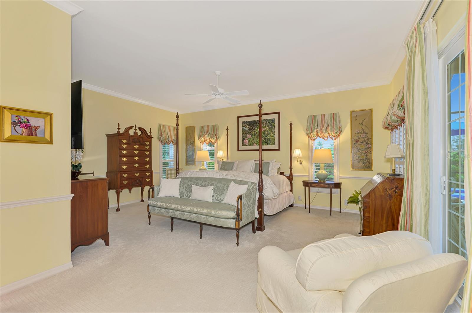 Image 40 of 98 For 26 Golf View Drive